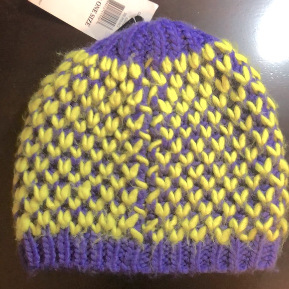 NWT Kids Spyder Berry Warm Weather Hat Beanie - Picture 4 of 6